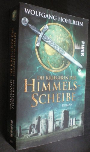 gebrauchtes Buch – Hohlbein, Wolfgang / Winkler – Die Kriegerin der Himmelsscheibe. Fantasyroman