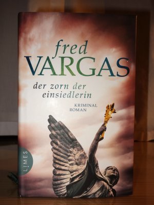 gebrauchtes Buch – Fred Vargas – Der Zorn der Einsiedlerin