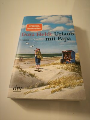 gebrauchtes Buch – Dora Heldt – Urlaub mit Papa