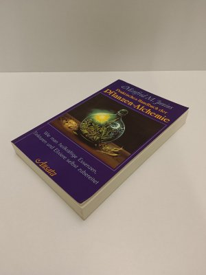 gebrauchtes Buch – Manfred M. Junius – Praktisches Handbuch der Pflanzen - Alchemie