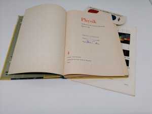 antiquarisches Buch – Mucke, Dr. Helmut u – Physik 12 Erweiterte Oberschule B-Zweig Lehrbuch Klasse 12 (B) Mit Original 3D Brille