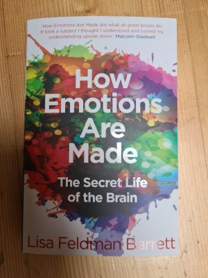 gebrauchtes Buch – Barrett, Lisa Feldman – How Emotions Are Made