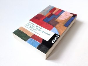 gebrauchtes Buch – Hannah Arendt – Übungen im politischen Denken / Zwischen Vergangenheit und Zukunft