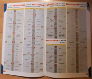 gebrauchtes Buch – Italia, strade e autostrade (Italien, Straßen und Autobahnen)