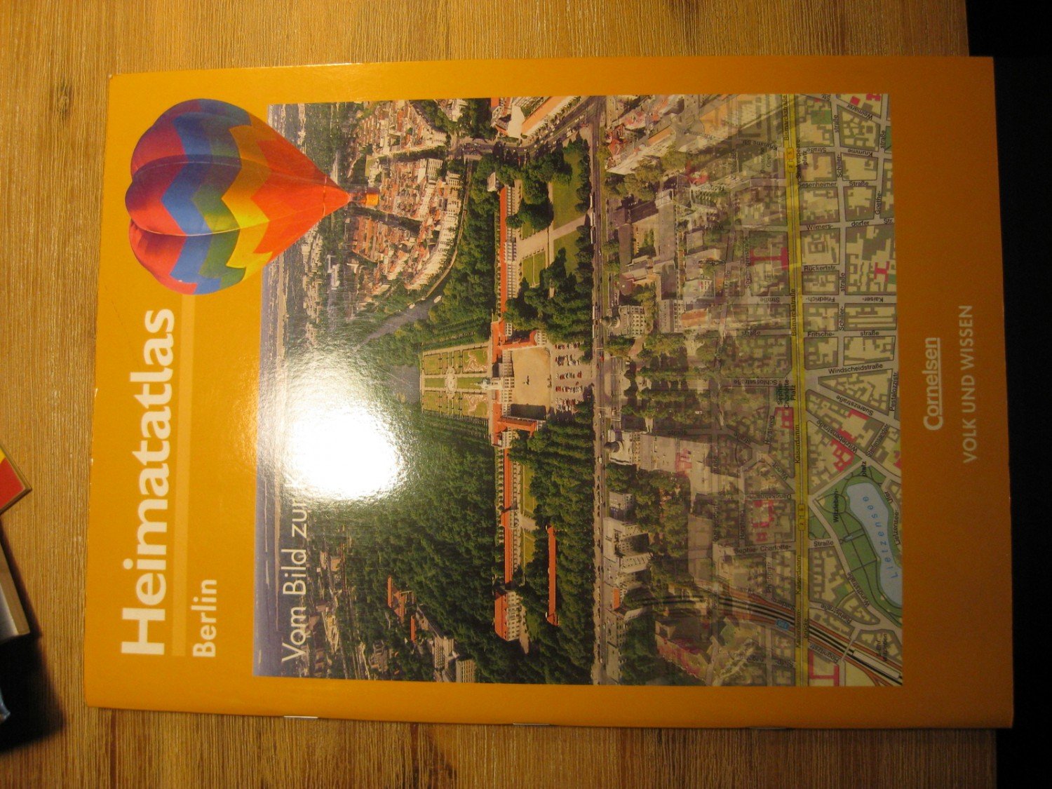 ISBN 3060403015 "Heimatatlas für die Grundschule - Berlin. Vom Bild zur