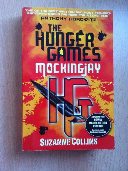 9781407109374 - Mockinjay the Hunger Games, Book 3 by Suzanne