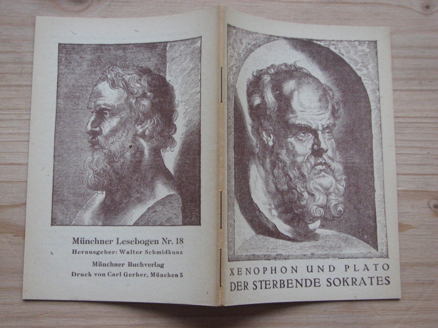 Xenophon Und Plato Der Sterbende Sokrates Münchner Lesebogen