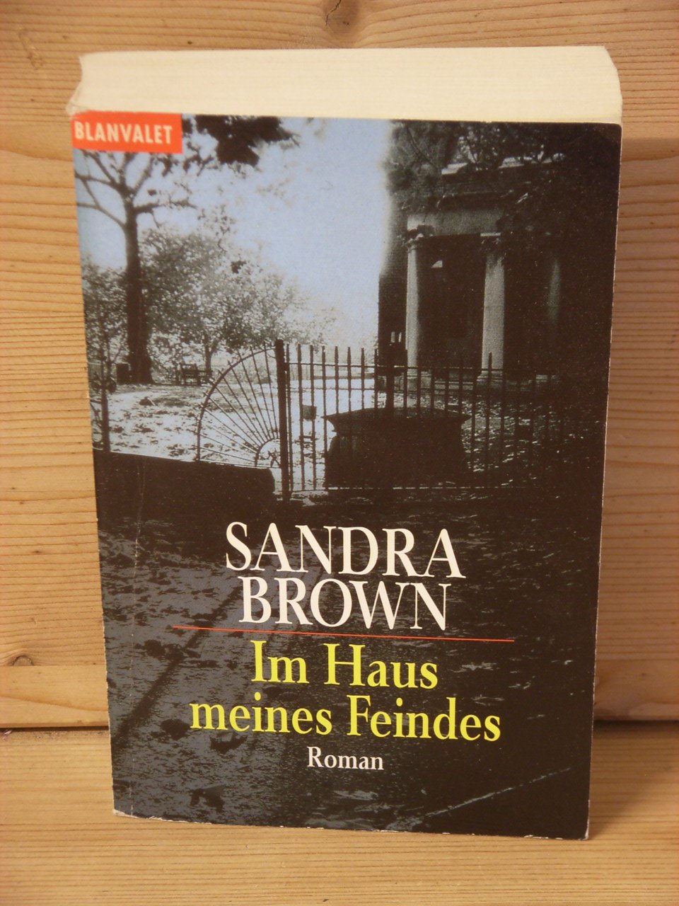 Im Haus Meines Feindes Roman Sandra Brown Buch Gebraucht