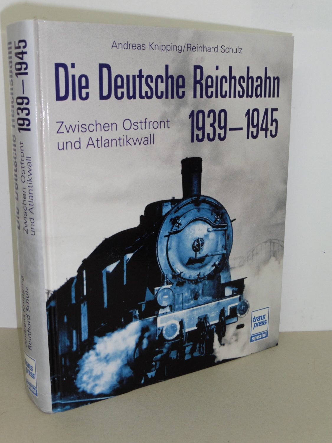 umfassende Dokumentation viele Bilder Fachbuch Deutsche Reichsbahn 1939-1945 