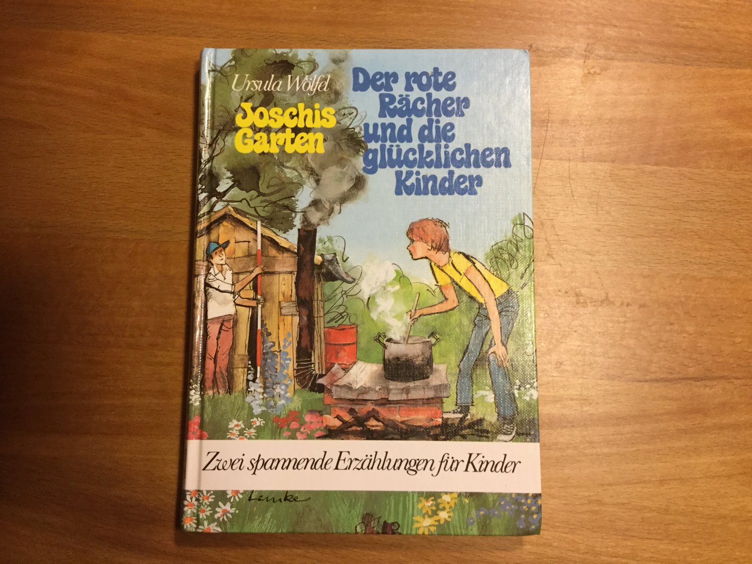 „Ursula Wölfel, Der rote Rächer und die glücklichen Kinder“ Bücher