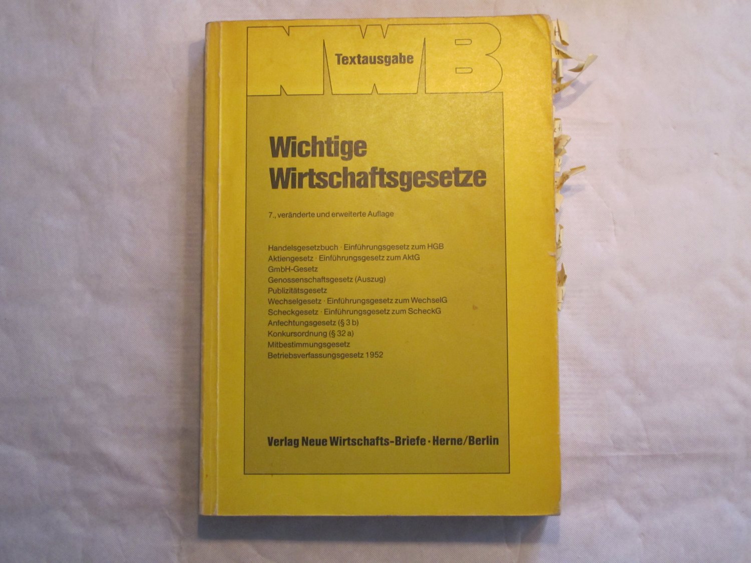 Wichtige Wirtschaftsgesetze Bachelor Master