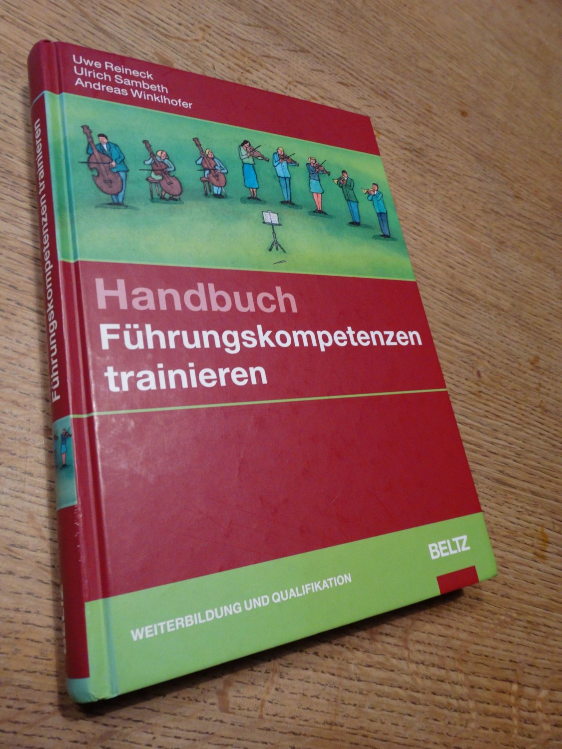 Handbuch Fuhrungskompetenzen Trainieren Bucher Gebraucht Antiquarisch Neu Kaufen