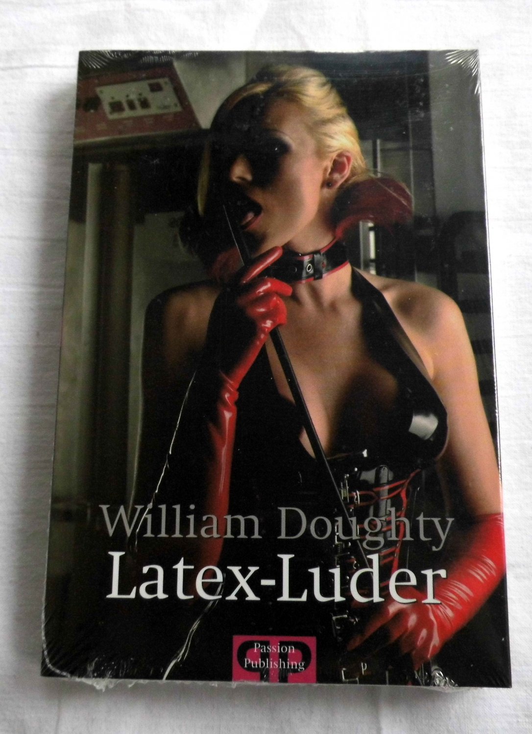 Latex luder