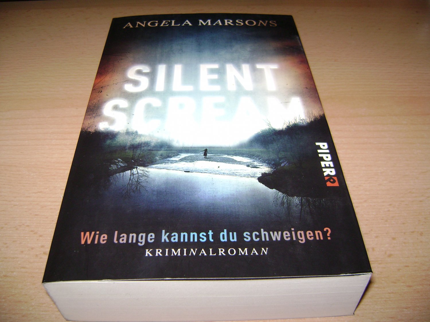 Silent Scream - Wie lange kannst du schweigen?“ (Angela Marsons) – Buch  gebraucht kaufen – A02oPpIE01ZZr