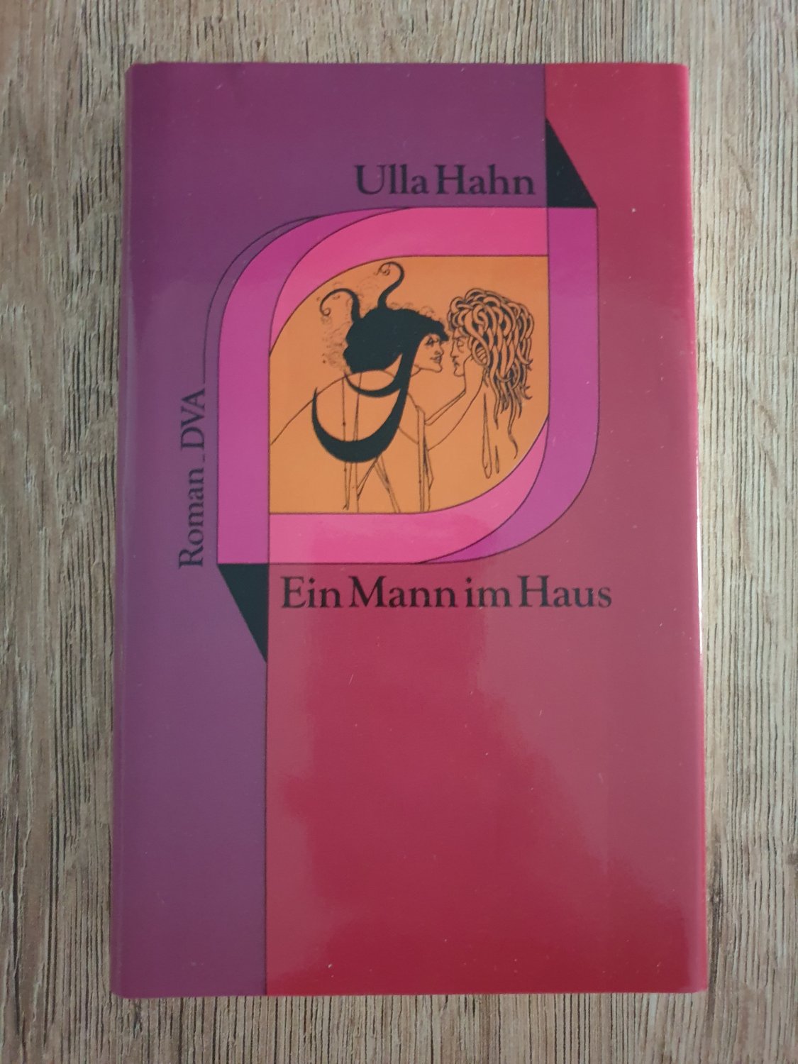 ISBN 3421066035 "Ein Mann im Haus" neu & gebraucht kaufen