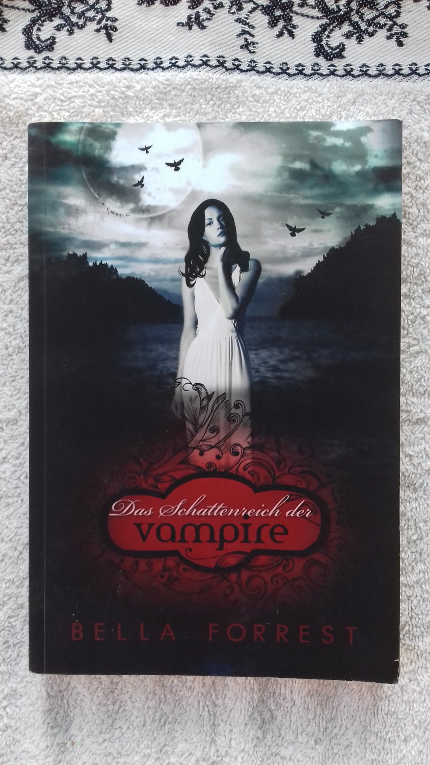 Das Schattenreich der Vampire“ (Bella Forrest) – Buch gebraucht kaufen –  A02rJ4t701ZZD