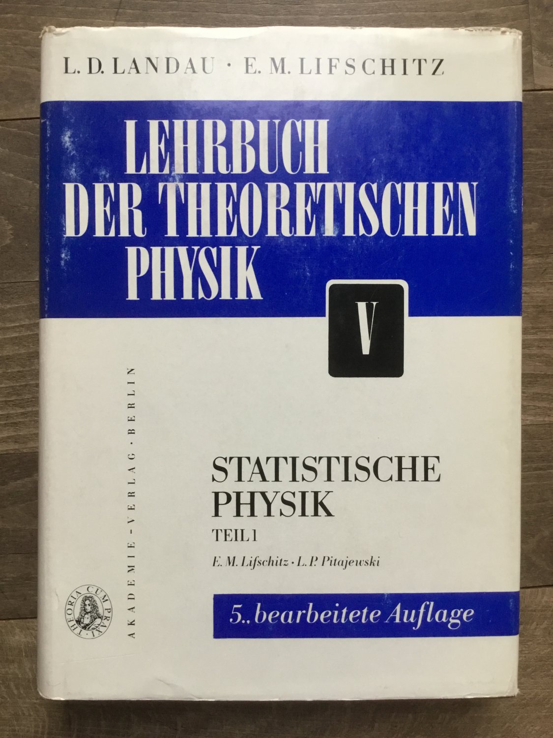 Lehrbuch Der Theoretischen Physik V Statische Physik L D Landau Buch Gebraucht Kaufen A02uqqjr01zz1