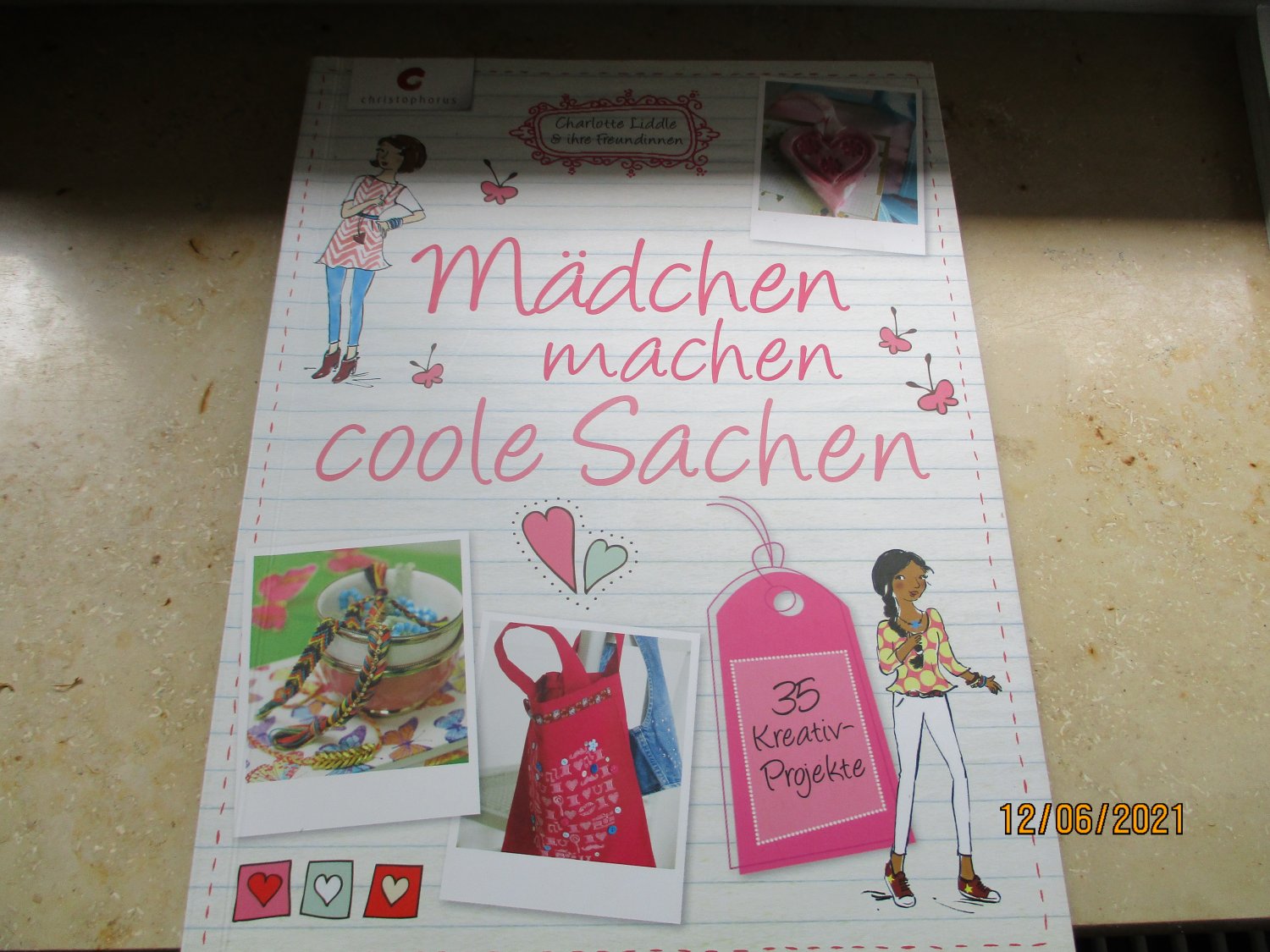 https://images.booklooker.de/x/022nCk/Charlotte-Liddle+M%C3%A4dchen-machen-coole-Sachen-35-Kreativ-Projekte.jpg