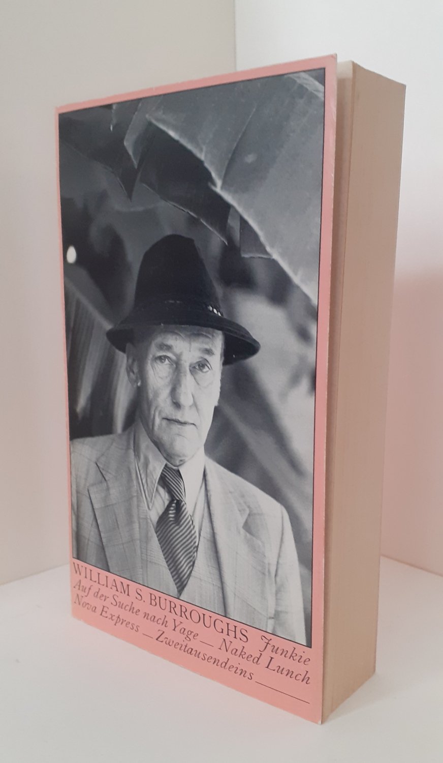 Burroughs William S., Nova Express Naked Lunch Junkie Auf der Suche nach  Yage“ – Bücher gebraucht, antiquarisch & neu kaufen