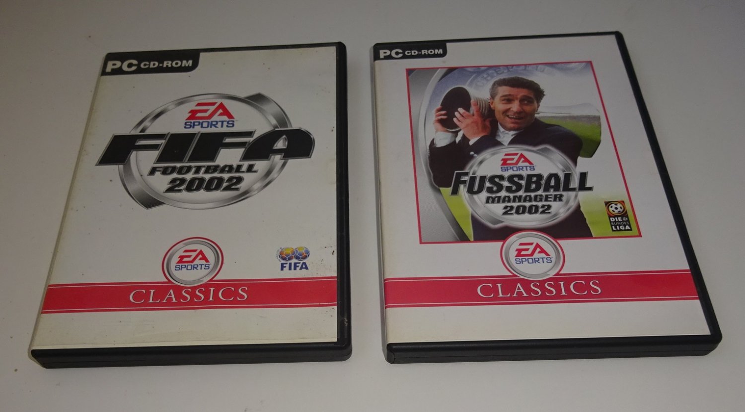 2 x PC Spiele Fifa Football 2002 + Fussball Manager …“ (EA Classics) – Spiel gebraucht kaufen