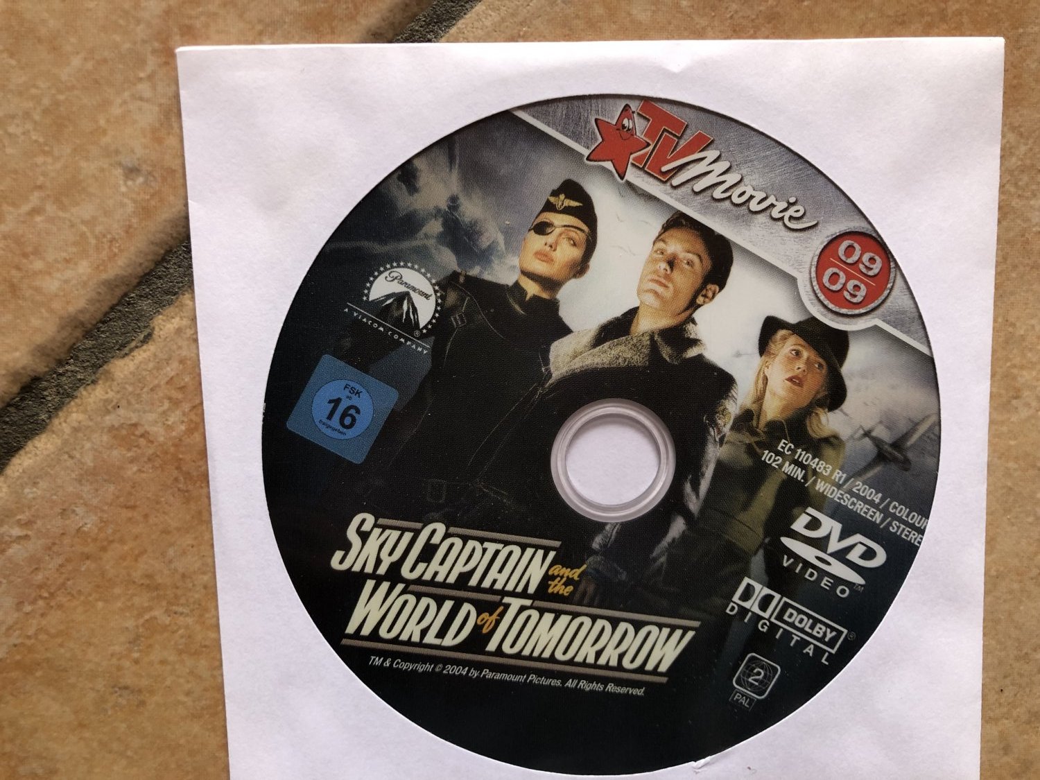 Sky Captain and the World of Tomorrow“ (Kerry Conran) – Film