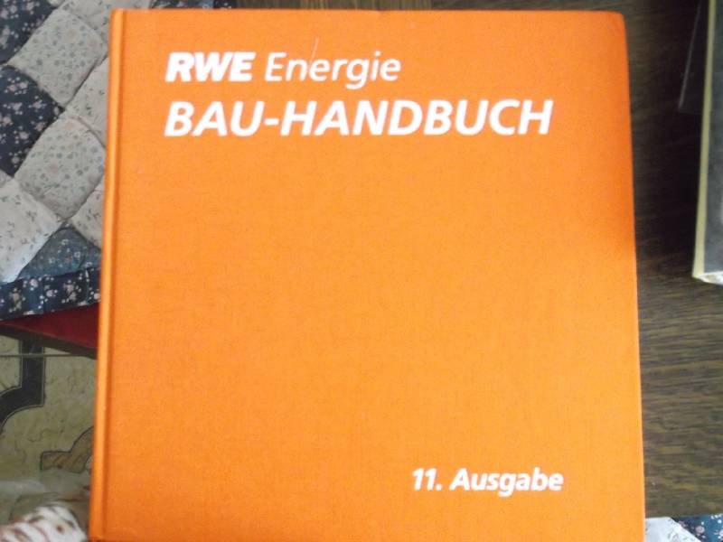 Rwe Energie Bau Handbuch Ein Wertvoller Helfer Fur Den Energetischen Rwe Energie Aktiengesellschaft Und Biasin Buch Gebraucht Kaufen A01vcdc701zzn